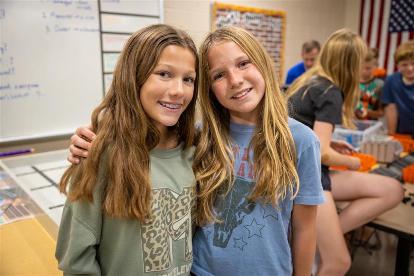 Sunset Middle students build robots